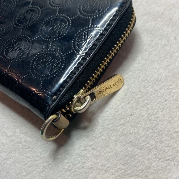 Michael Kors Black and Gold Wallet - Picture 4 of 5